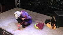Lena King in trouble...