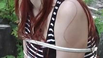 Nelly Outdoor Bondage 2/2