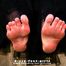 Vero barefoot in the City