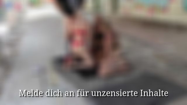 Werkschutz erwischt uns und droht mit den Bullen!