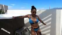 Hot Gloria gets fucked on the roof top terrace and swallows well