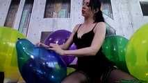 sensual topless nailpopping