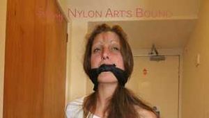 *** OLD STUFF INEDITED*** Watching Stella being tied and gagged on a chair with ropes and a cloth gag wearing a sexy white shiny nylon shorts and a white sweatshirt (Pics)