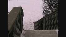 nackt im Schlosspark