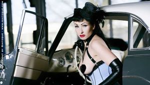 Vintage Glamour
