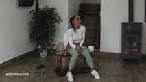 Mistress Nomi Melone smokes and pees on the toliett box