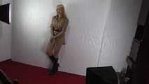 Silvi in Tape get photographed 