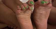 Bubbly and Barefoot