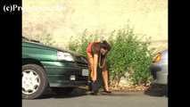 016168 Eve Takes A Pee In The Car Park