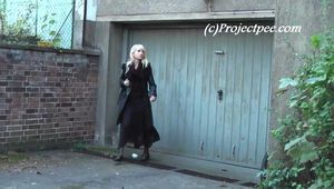 069005 Tiffany Takes A Cheeky Pee In Front Of The Apartment Garage