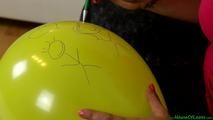 painting on balloons