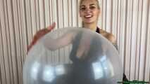 hot sitpopping of ten U16 balloons