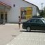 Barfuss im Supermarkt