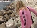 034010 Cindy Take A Long Pee On The Rocks