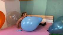 big sit2pop fun with Q24 and Cattex 32" balloons and helium