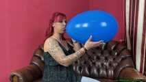 new girl: first Blow2Pop with a blue U15 balloon
