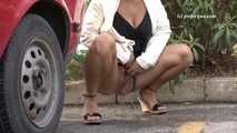 023101 Ewa Pees In The Hotel Car Park