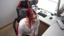 HORNY ALONE IN THE HOME OFFICE