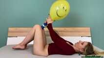 sweet open legs handpump2pop five balloons