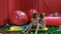 Lisa & Pamela 04