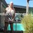 Outdoor Pissing 2