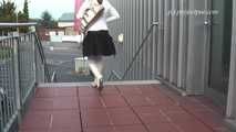 047016 Yassie Pees Outside A Fire Exit
