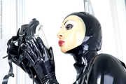 Heavy Rubber Shower I
