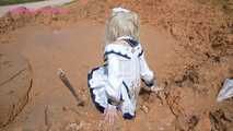 Xiaomeng as Barbara Stuck in the Mud