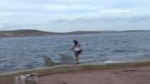 023100 Ewa Also Takes A Pee On The Sands