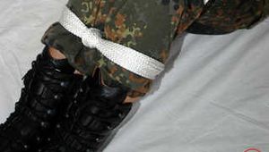 Military-Girl Gefesselt und geknebelt - Teil 1