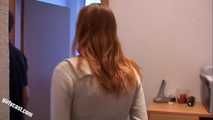 Skinny Teen Cindy das 1. Mal vor der Kamera 