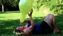 three outdoor Blow2Pops - Nr. 2