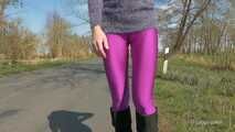 Lila Leggings im April, CT-Version