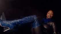 Latrix dominatrix in blue
